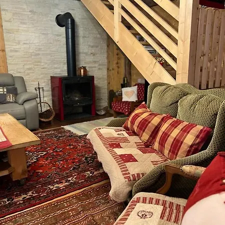 Dağ evi Ferme Savoyarde Renovee 2