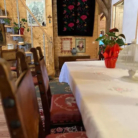 Ferme Savoyarde Renovee 2 Chalet