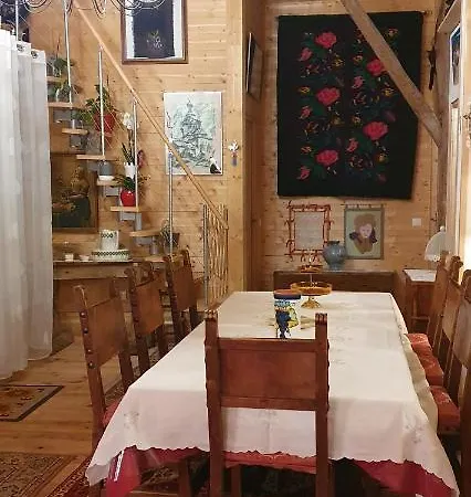 בקתה Ferme Savoyarde Renovee 2 *